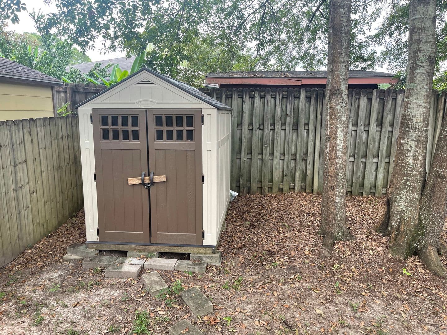 Mobile House: 13 Breydon Court
