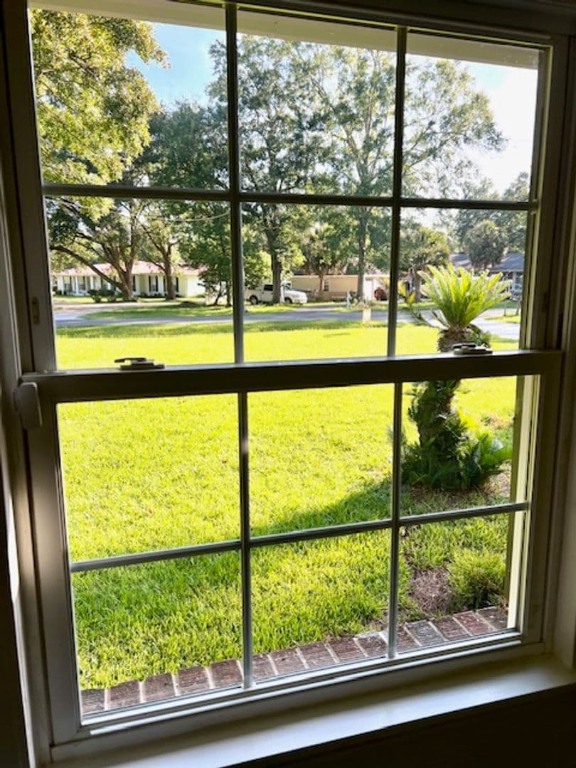 Mobile House: 4113 Canal Circle E