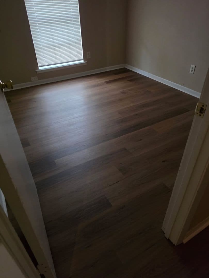 Mobile House: 5182 Fairland Drive
