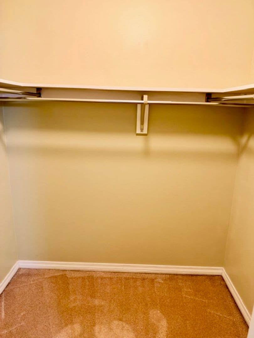 Mobile House: 270 Hillcrest Road