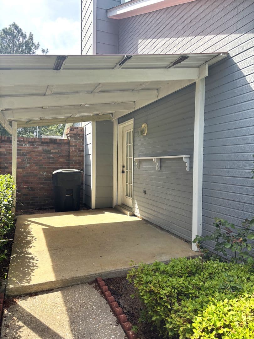 Mobile Condo: 5900 Grelot Road #101
