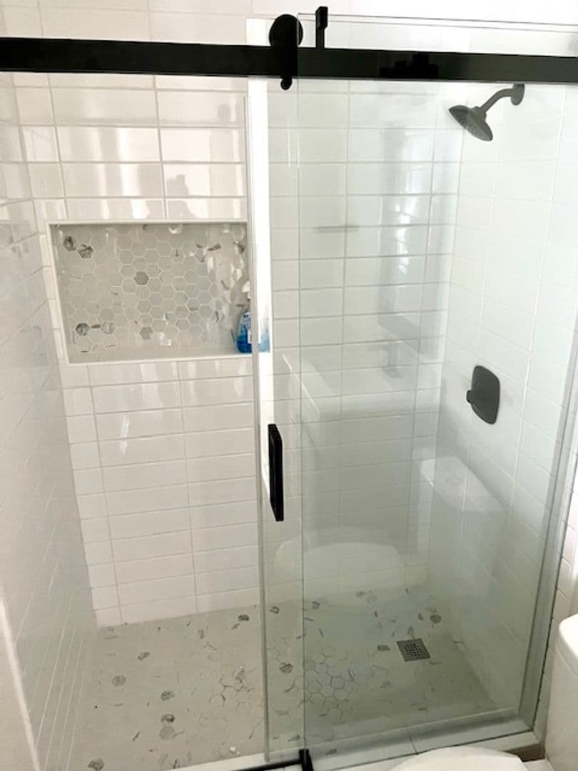 Mobile House: 4113 Canal Circle E