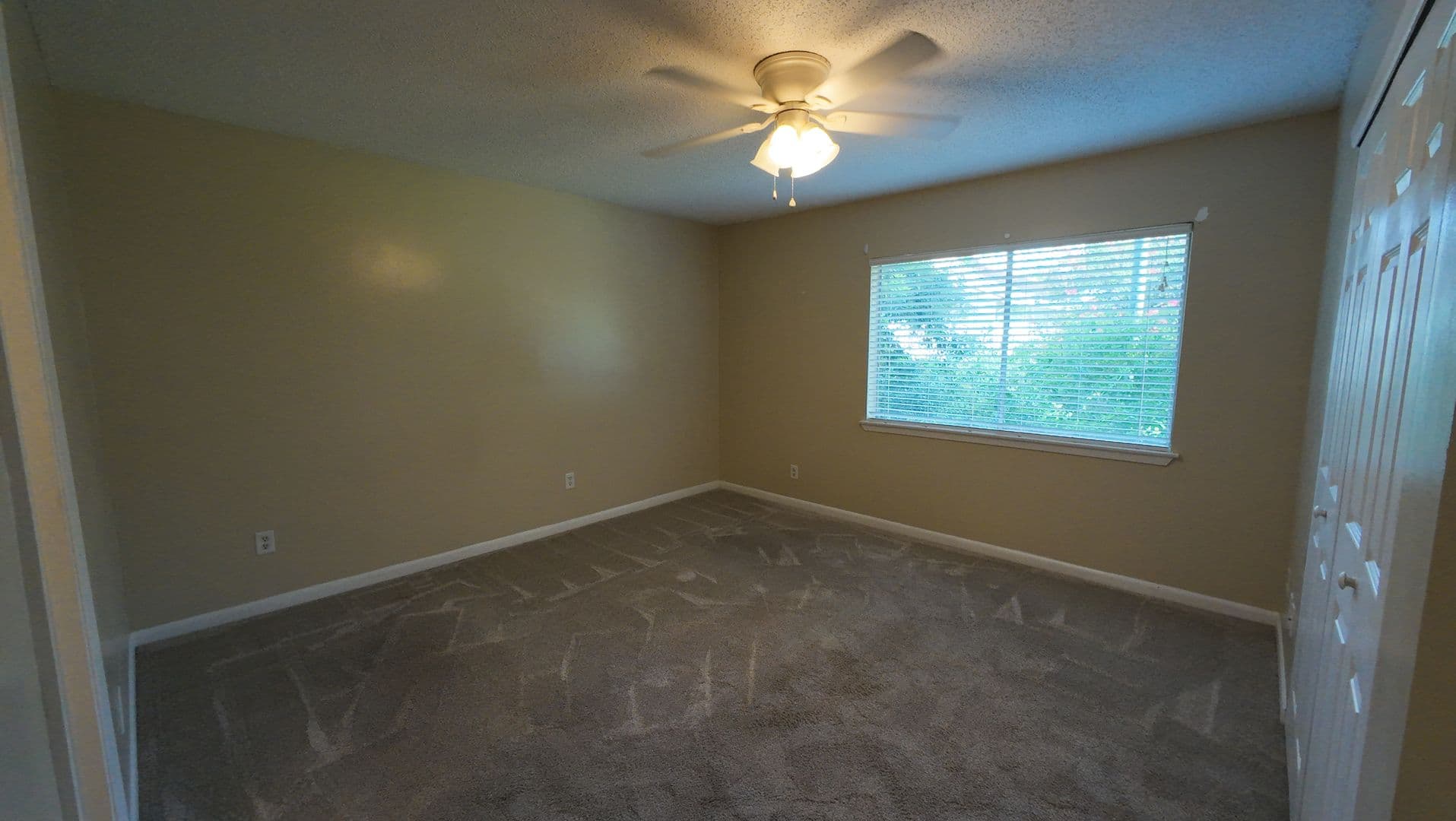 Mobile Townhome: 6527 Old Shell Road