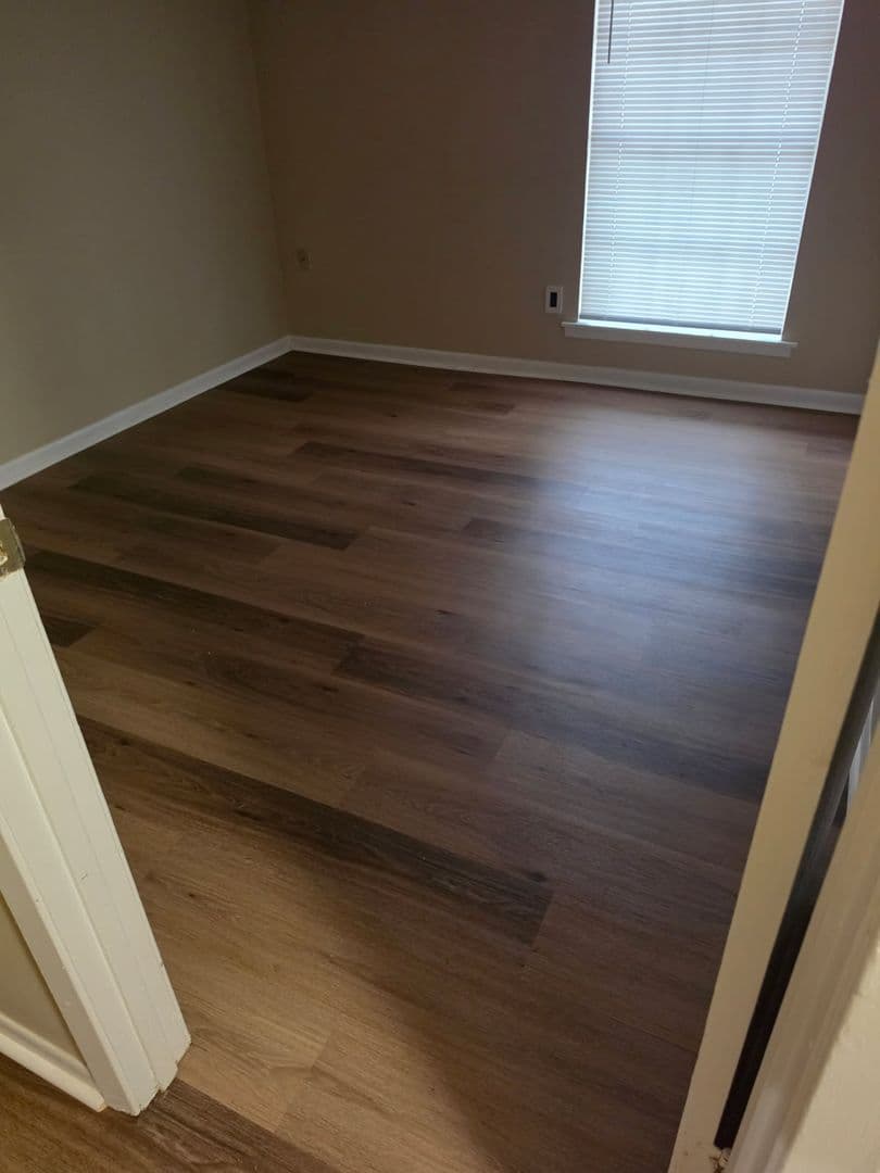 Mobile House: 5182 Fairland Drive