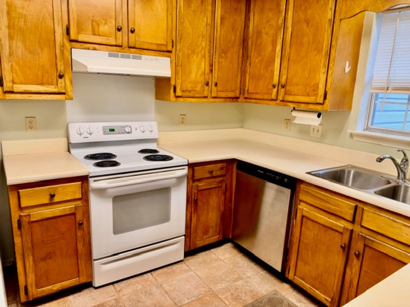 Mobile House: 270 Hillcrest Road