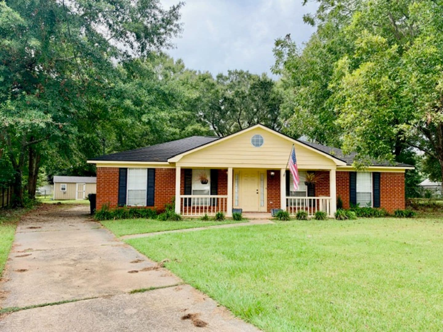 Theodore House: 7210 Mahan Court