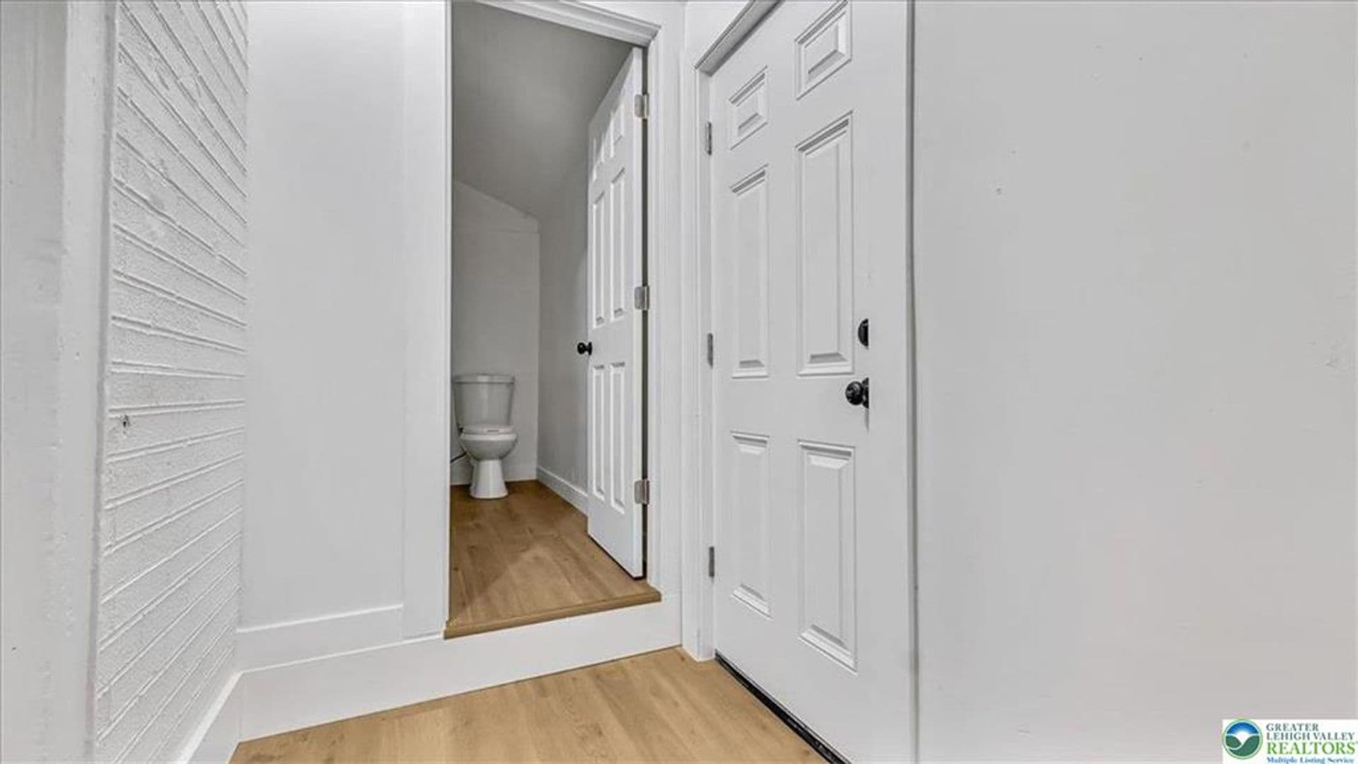 Allentown House: 841 Jackson Street