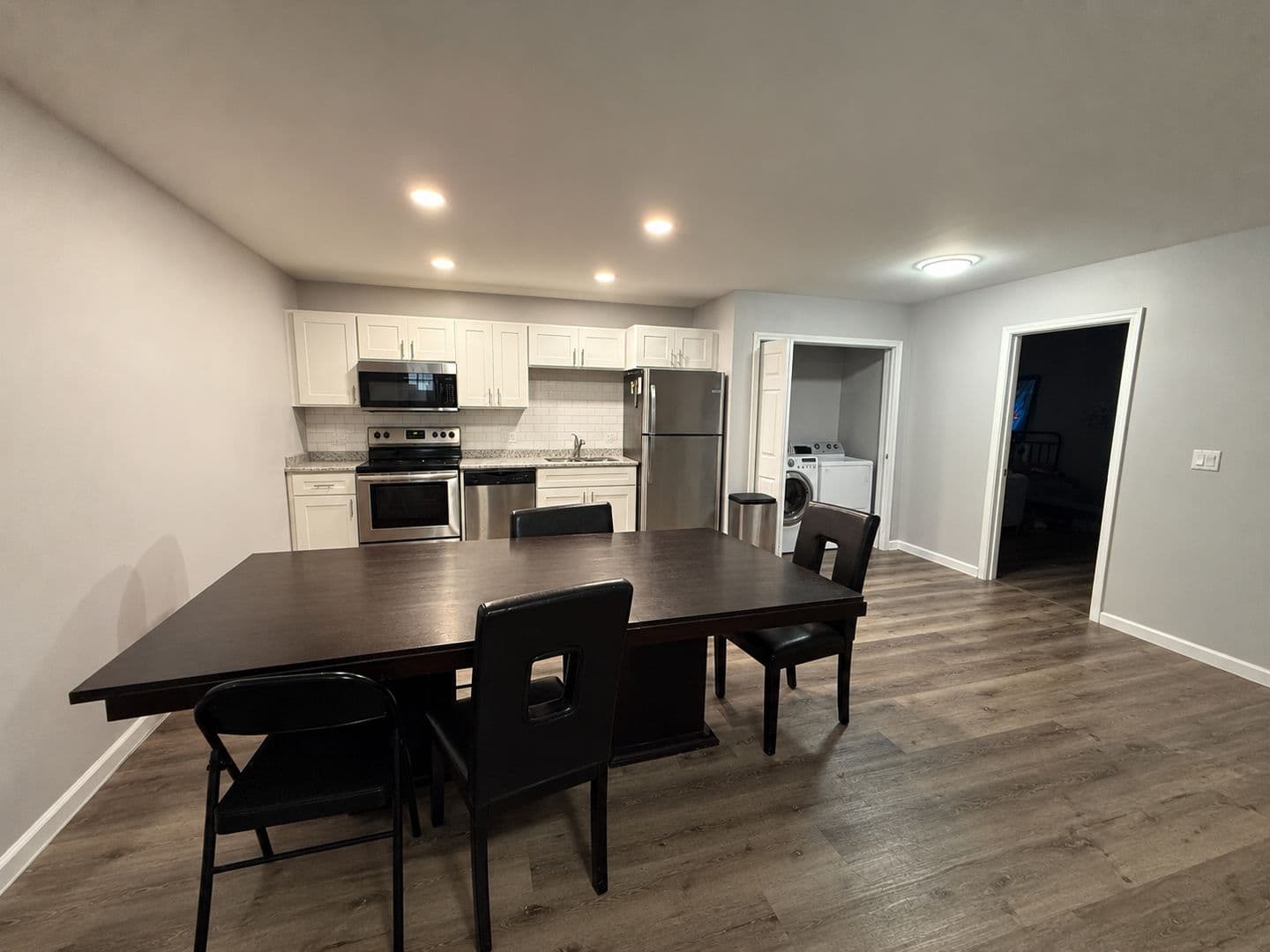 Bangor Apartment: 652-654 Pennsylvania Ave