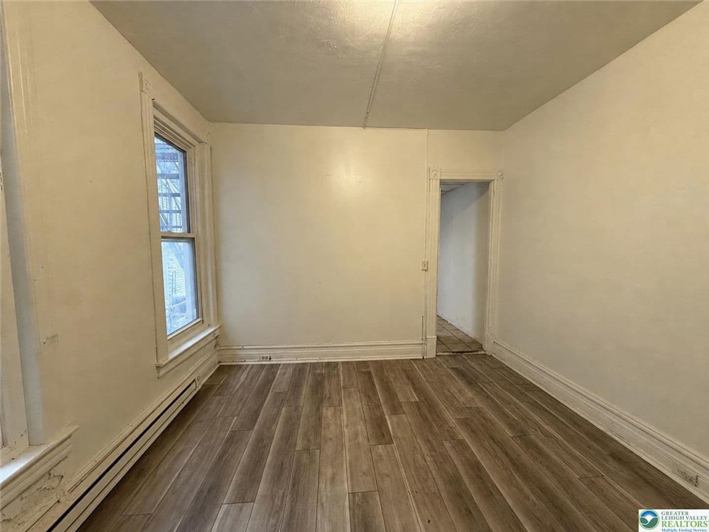 Allentown Apartment: 518 W Tilghman Street