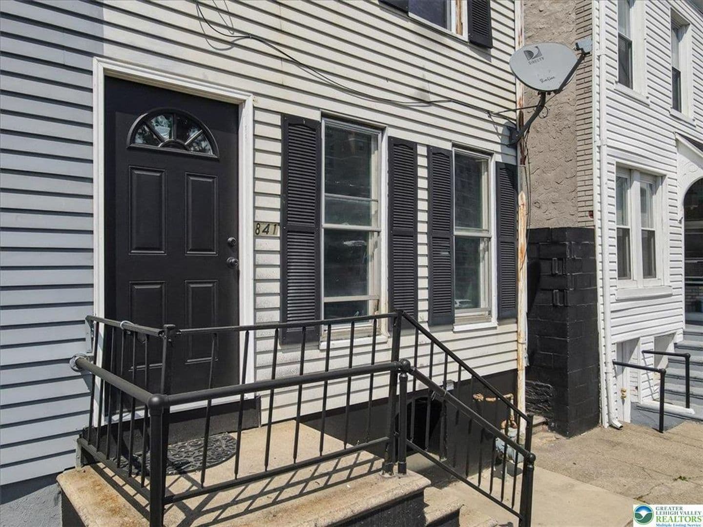Allentown House: 841 Jackson Street