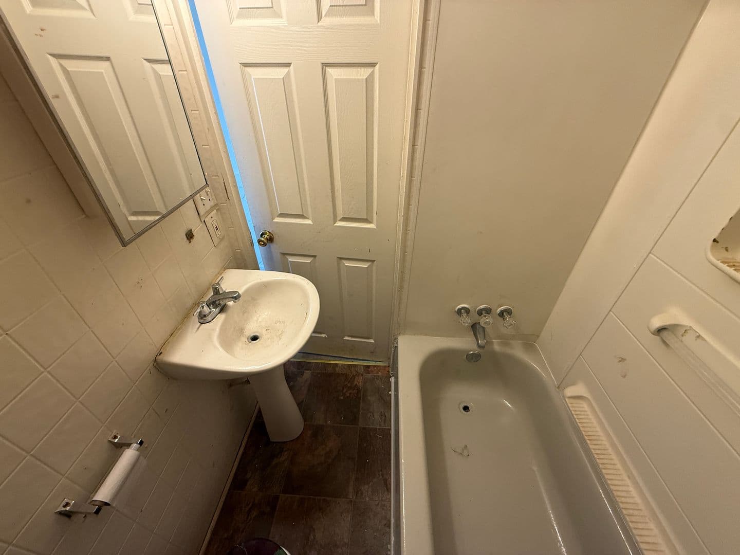 Allentown House: 525 1/2 Elliger Street