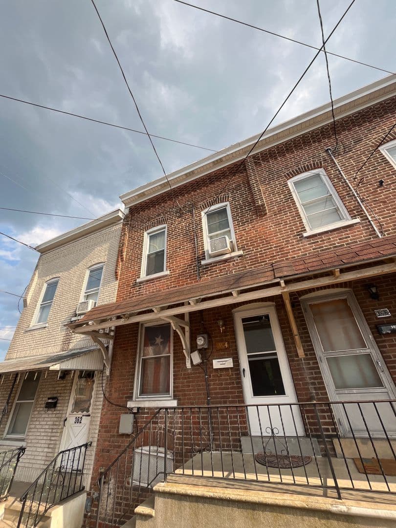 Allentown House: 364 W Green Street