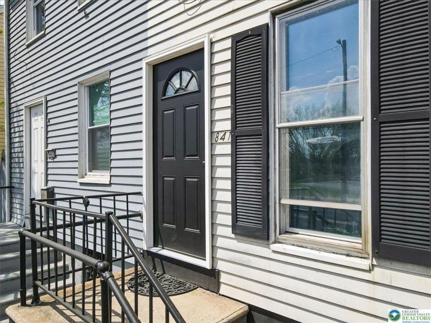 Allentown House: 841 Jackson Street