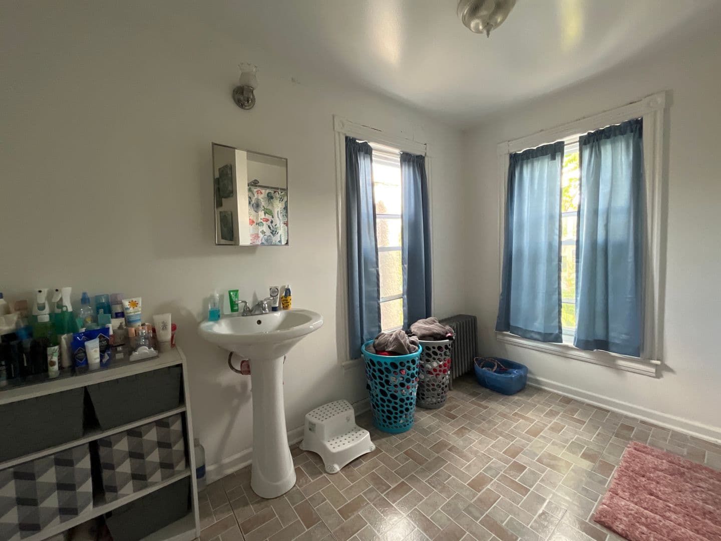 Allentown House: 364 W Green Street