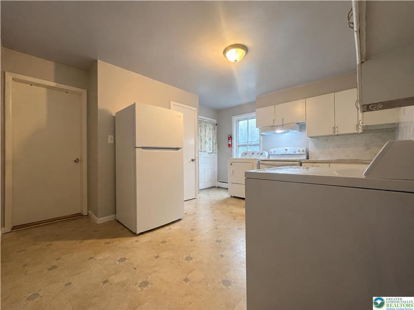Slatington Apartment: 515 W Washington St