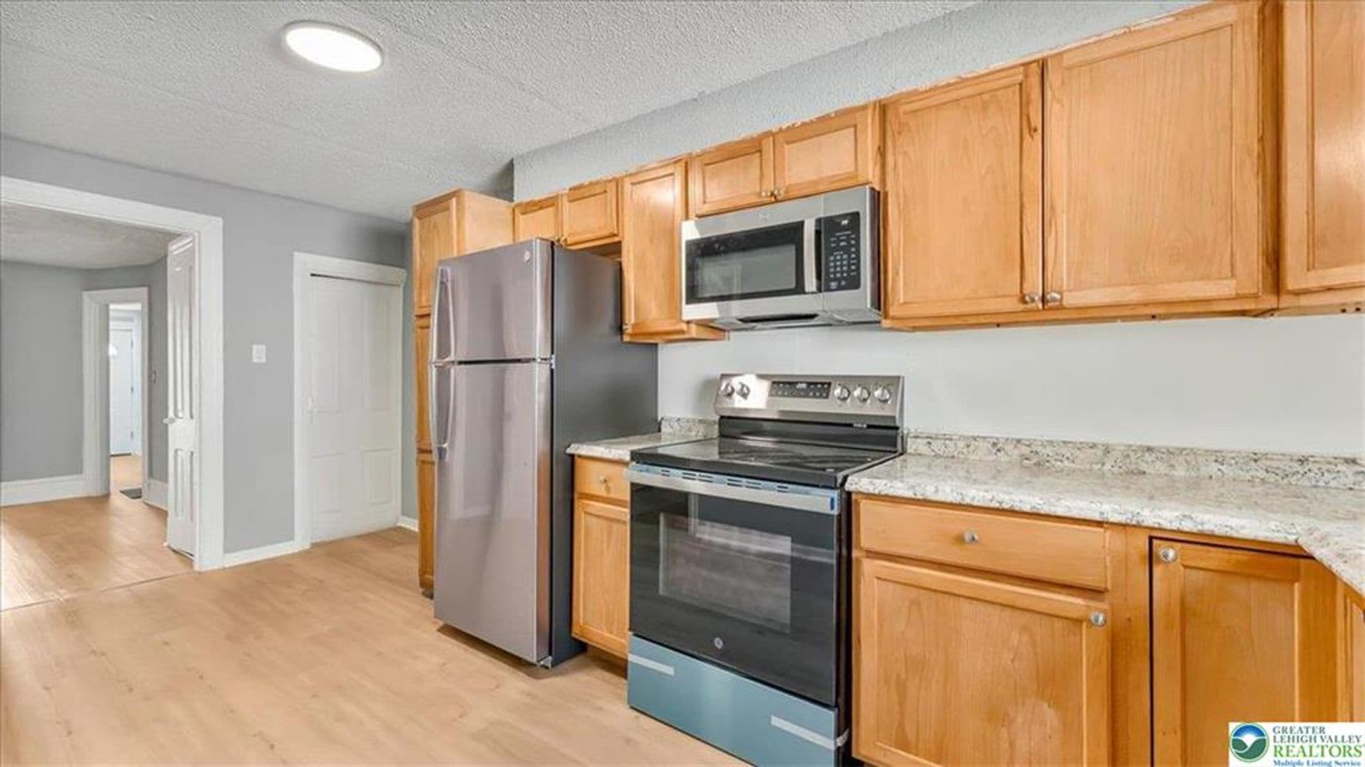 Allentown House: 841 Jackson Street