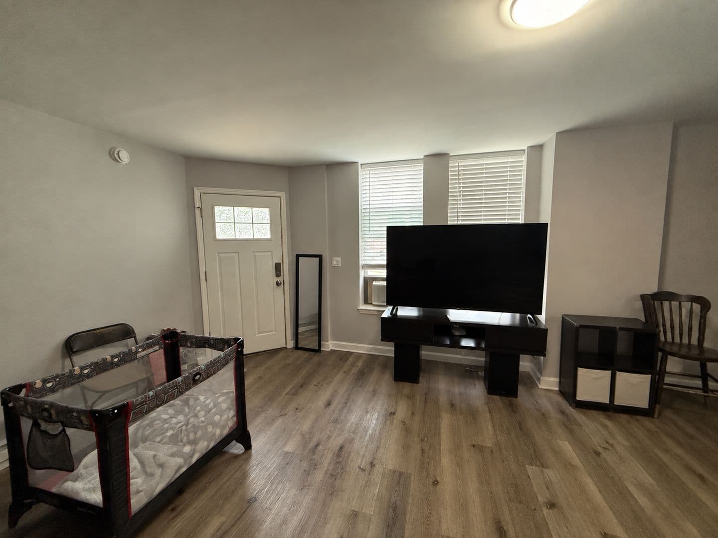 Bangor Apartment: 652-654 Pennsylvania Ave