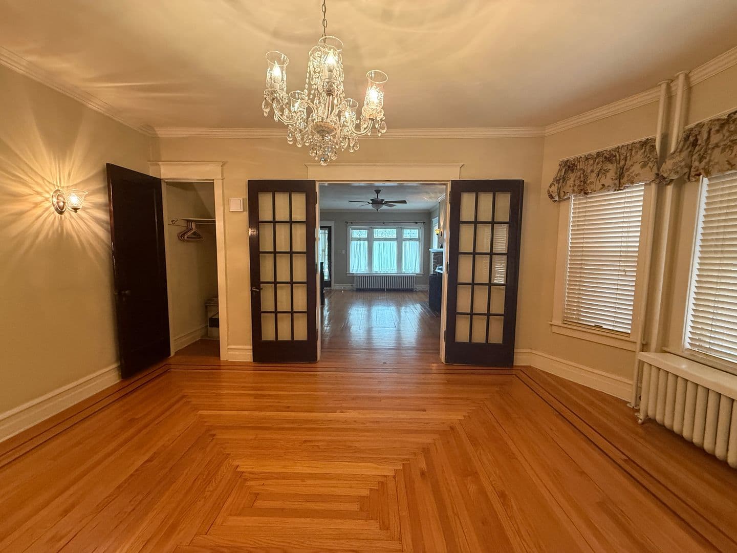 Allentown House: 1930 W Chew St.