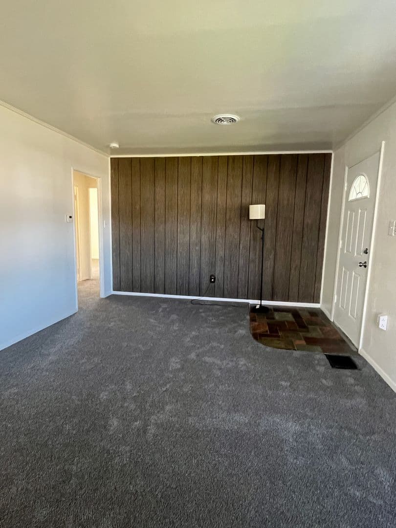 Bethlehem House: 2524 West Boulevard
