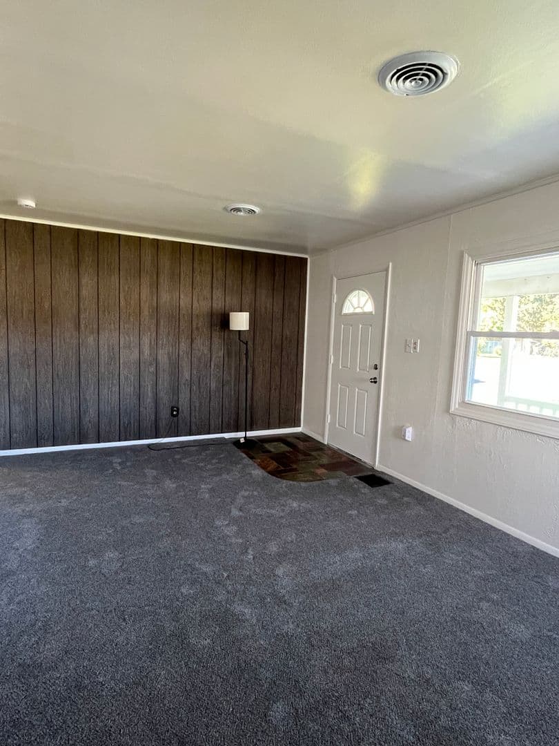 Bethlehem House: 2524 West Boulevard