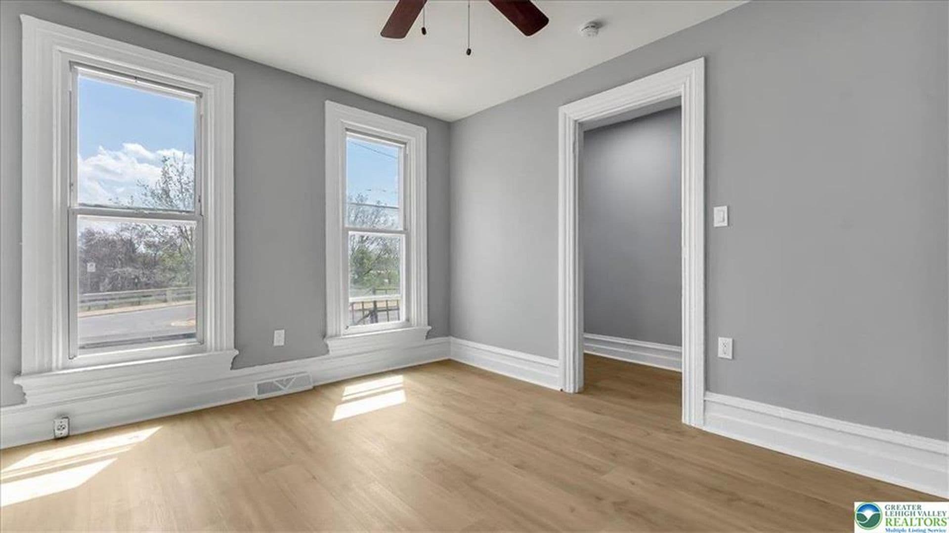 Allentown House: 841 Jackson Street
