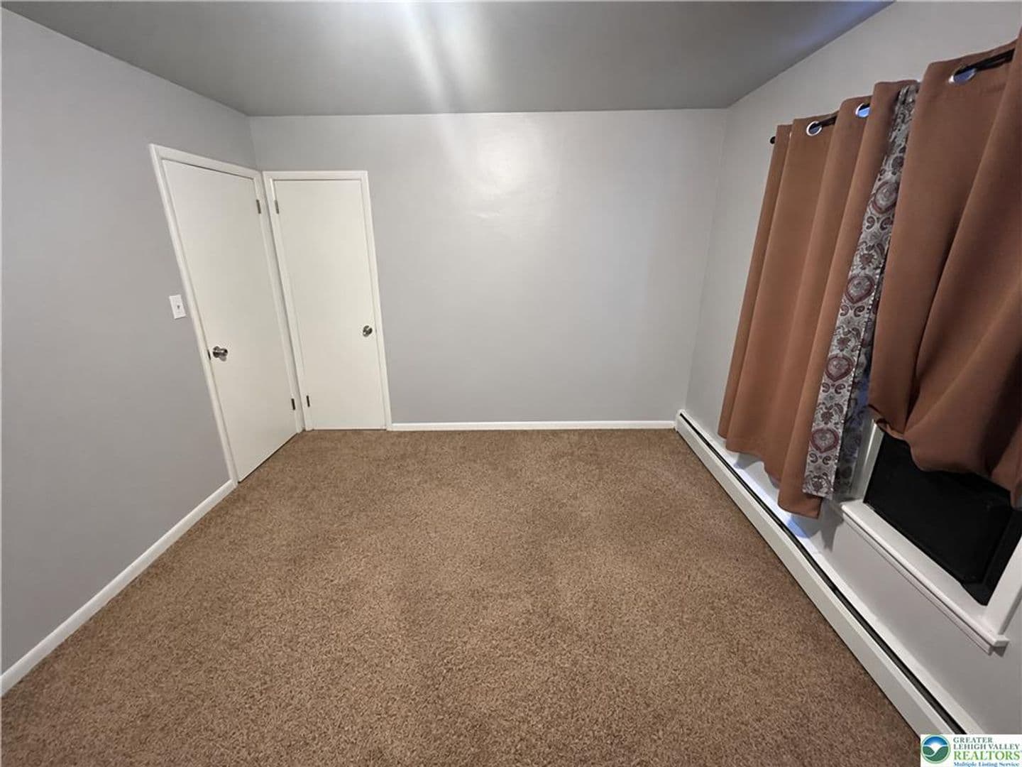 Slatington Apartment: 515 W Washington St