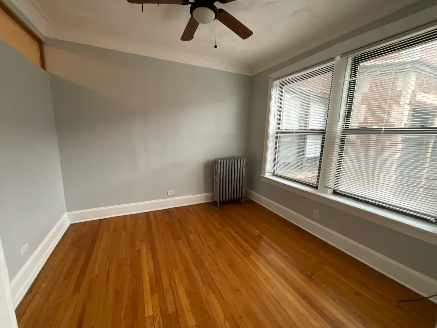 Chicago Apartment: 7131 S Bennett Ave.
