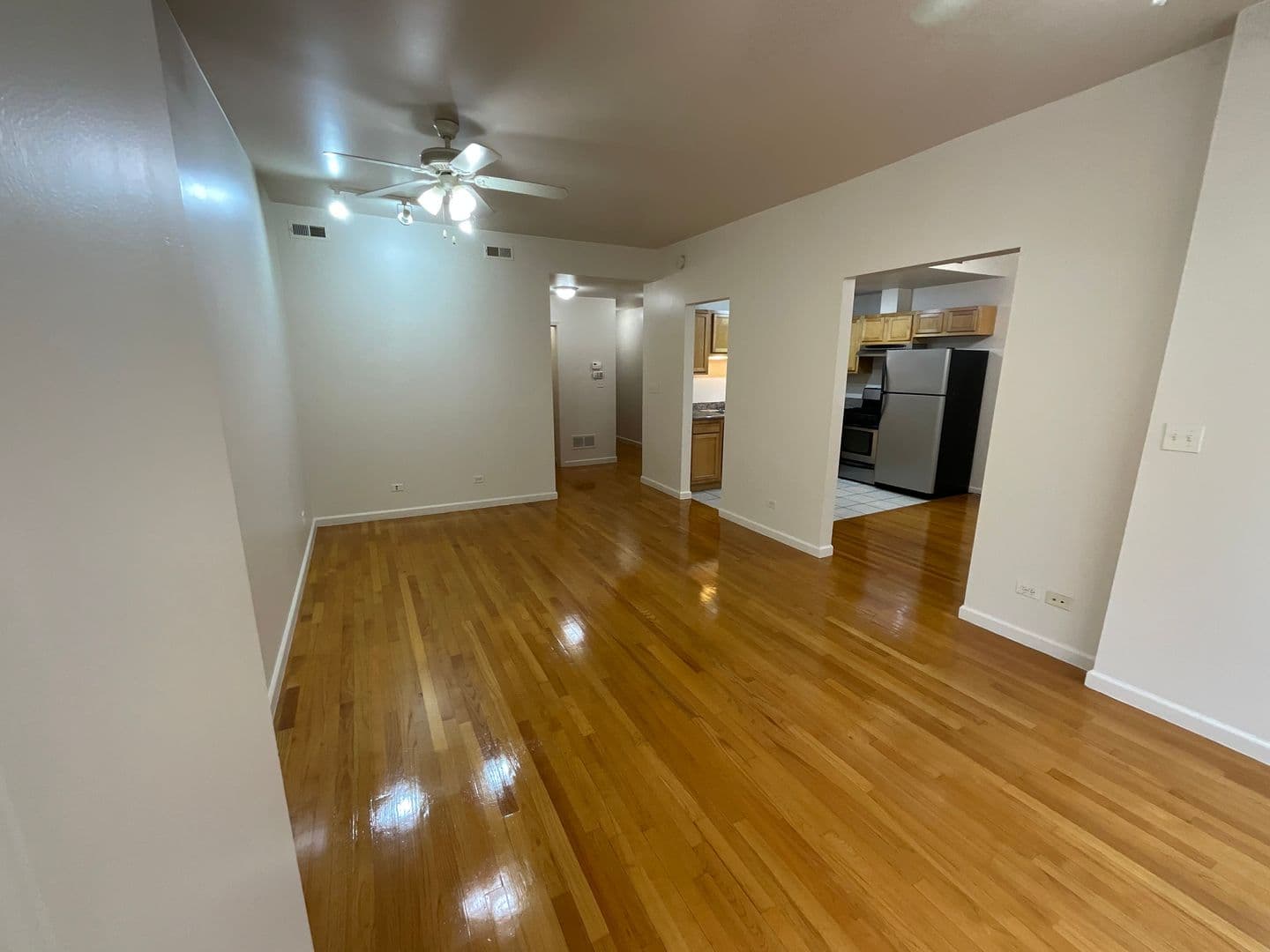 Chicago Apartment: 7001-7011 S Chappel Ave.