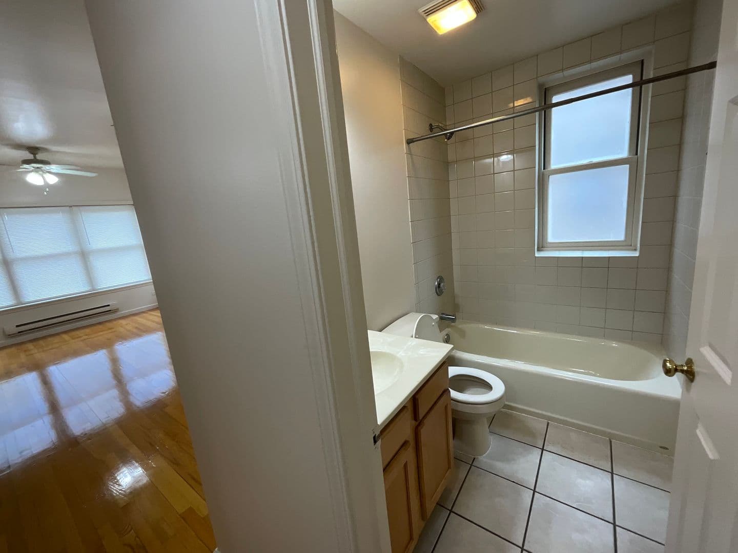 Chicago Apartment: 7001-7011 S Chappel Ave.