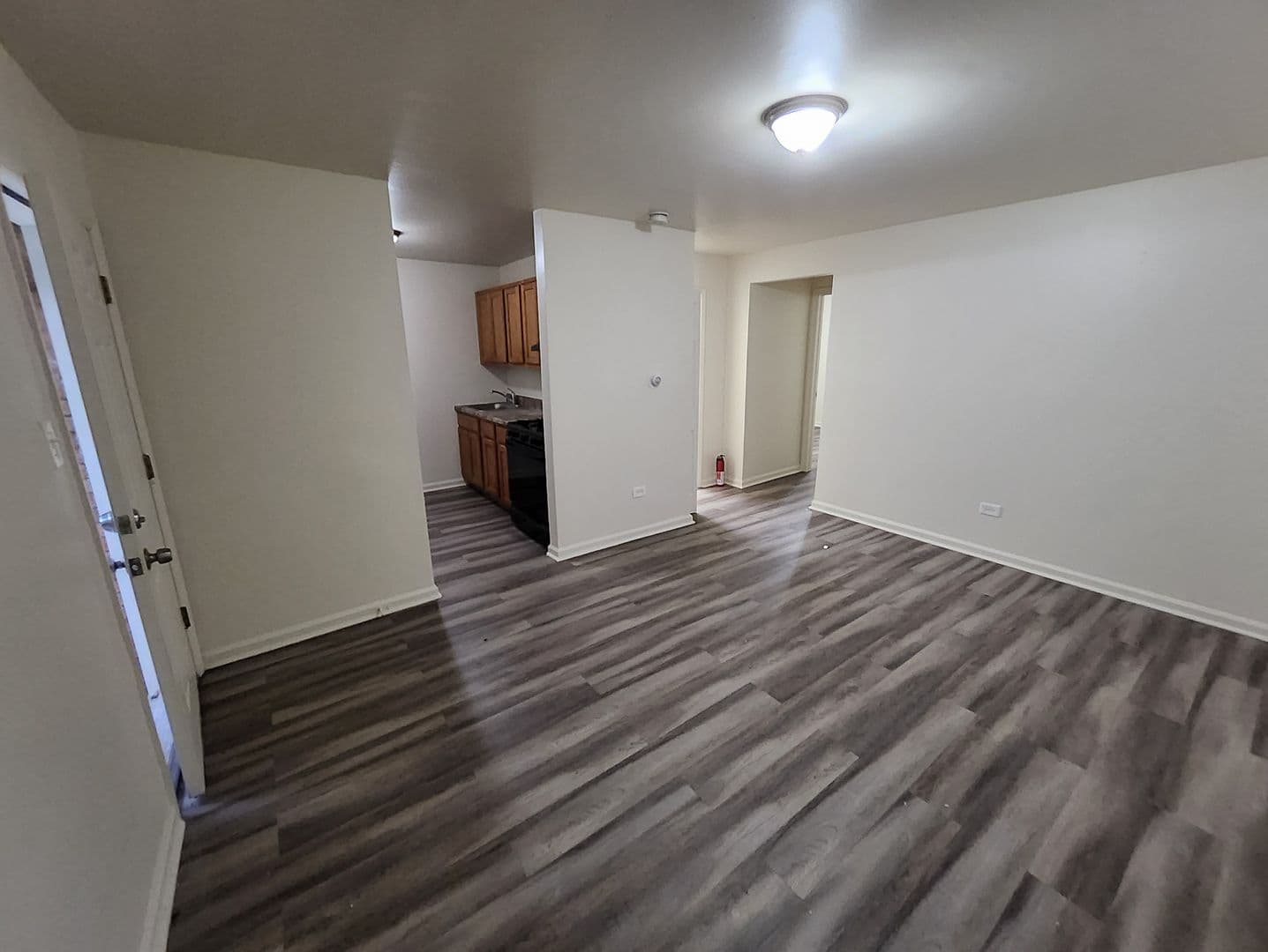 Chicago Apartment: 6650-58 S Drexel Ave.