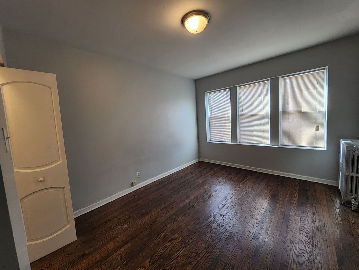Chicago Apartment: 6625-29 S Drexel Ave.