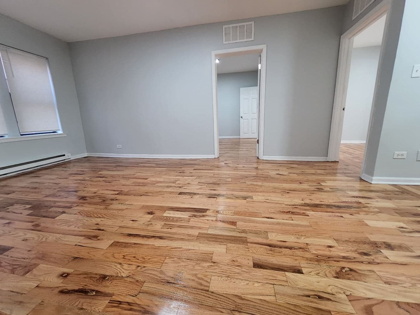 Chicago Apartment: 7451-59 S Bennett Ave.
