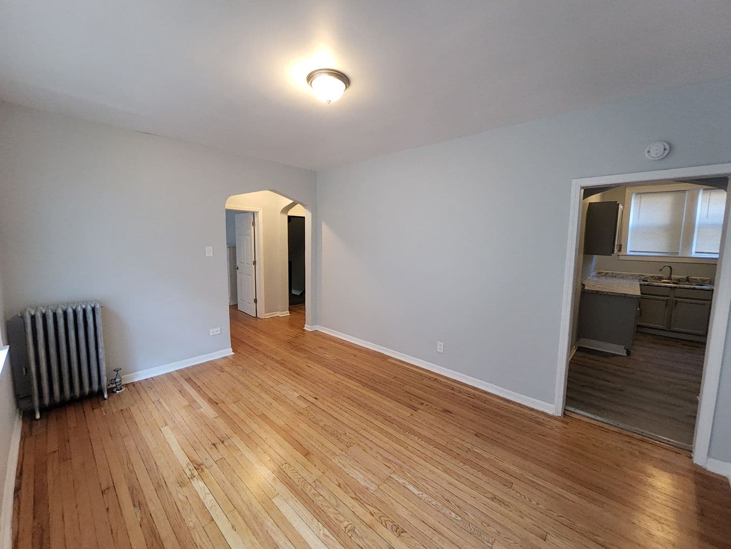 Chicago Apartment: 1949 E 73rd Pl.