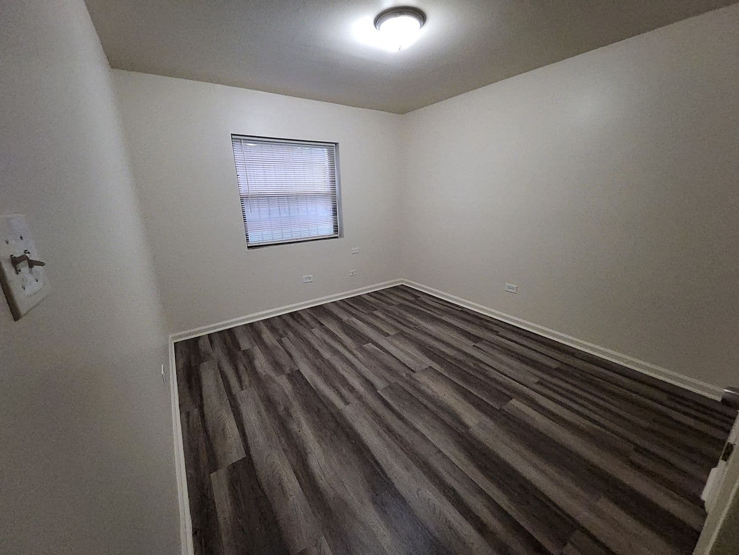Chicago Apartment: 6650-58 S Drexel Ave.