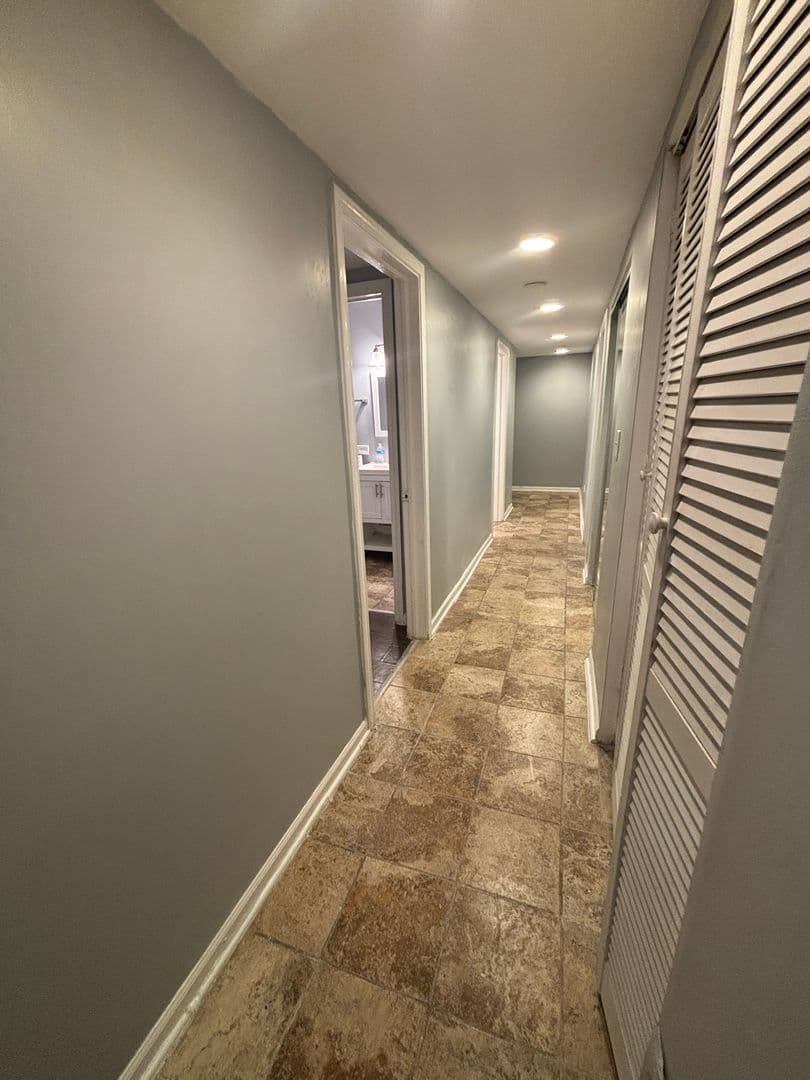Chicago Apartment: 7419 S Colfax Ave.