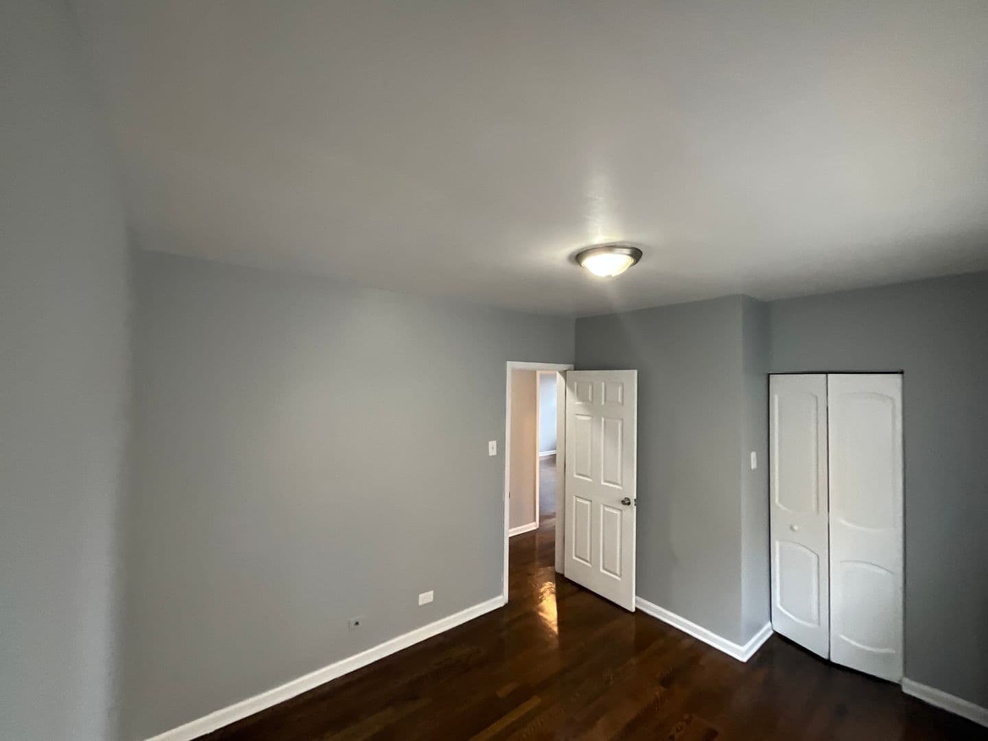 Chicago Apartment: 6625-29 S Drexel Ave.