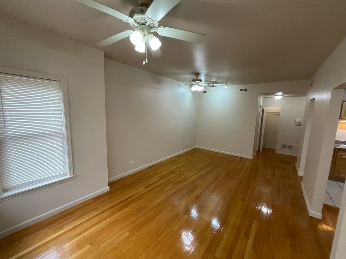 Chicago Apartment: 7001-7011 S Chappel Ave.