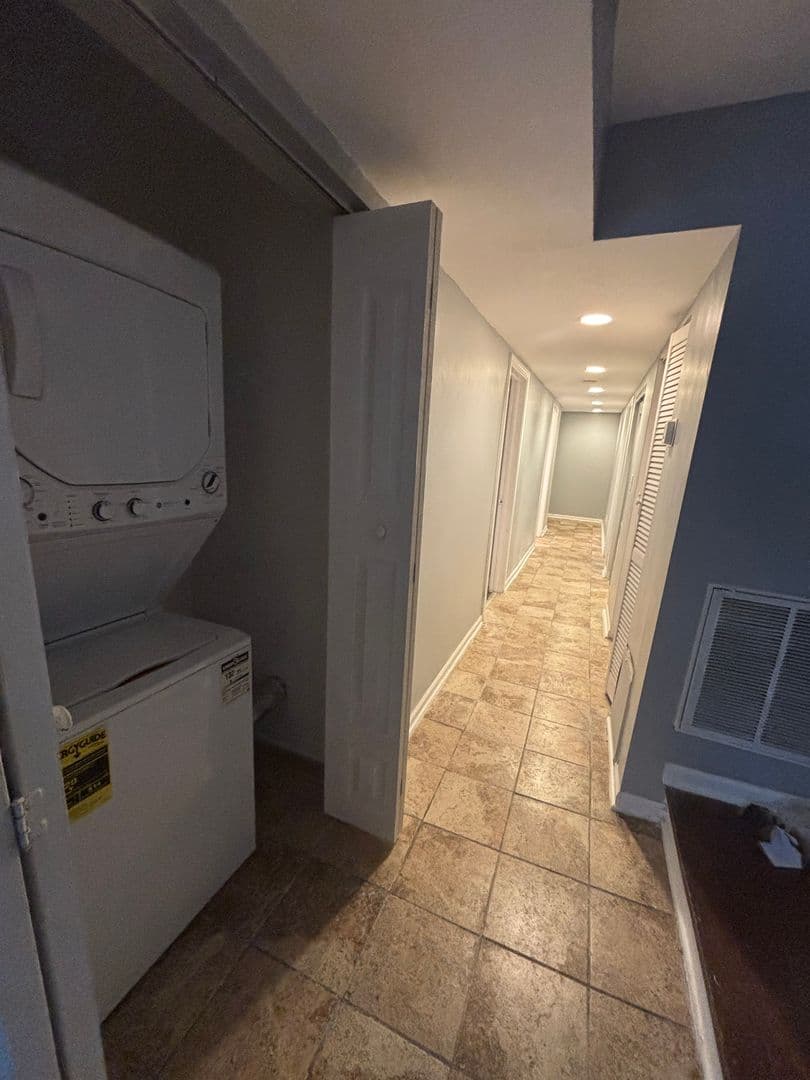 Chicago Apartment: 7419 S Colfax Ave.