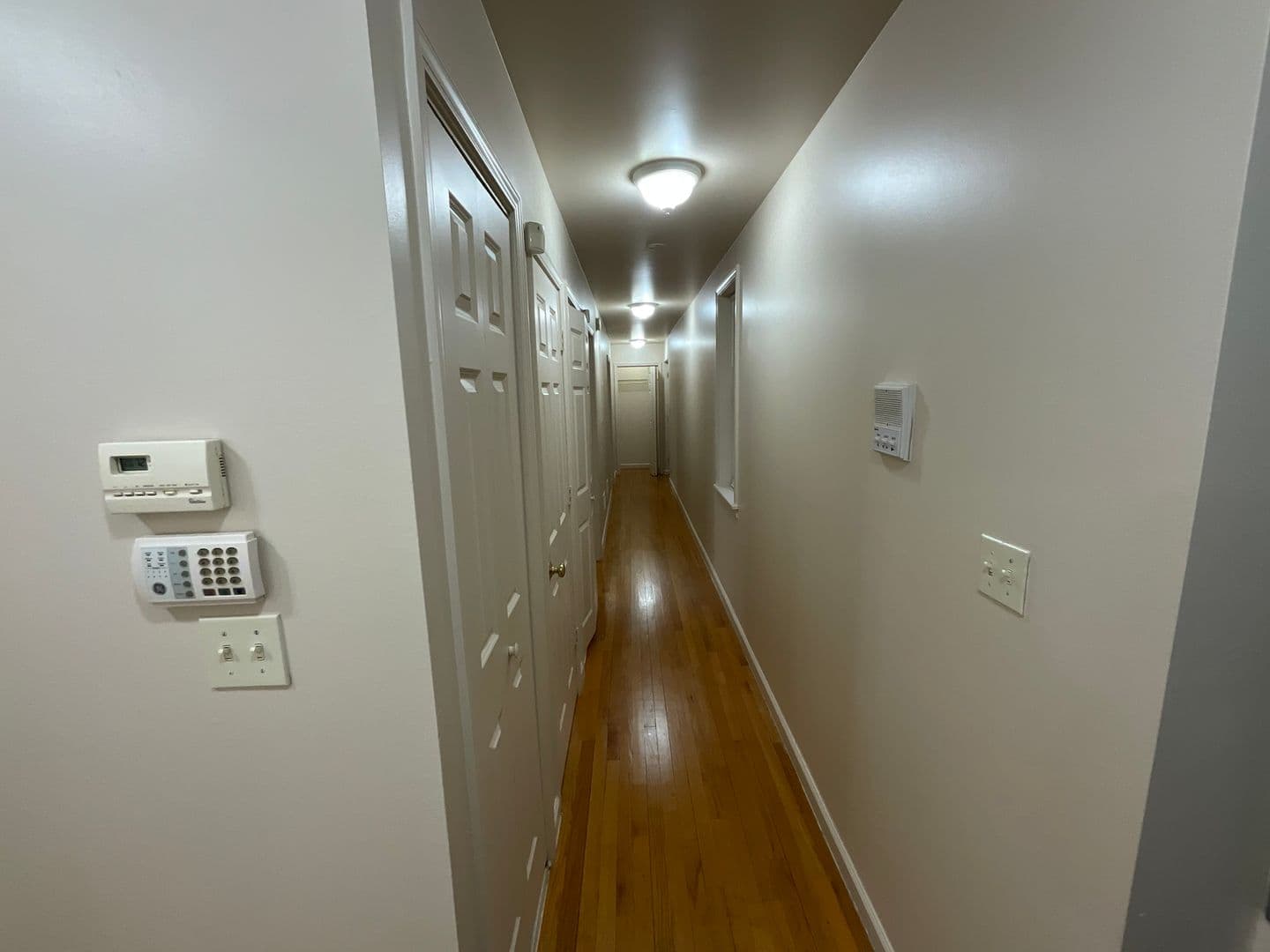 Chicago Apartment: 7001-7011 S Chappel Ave.