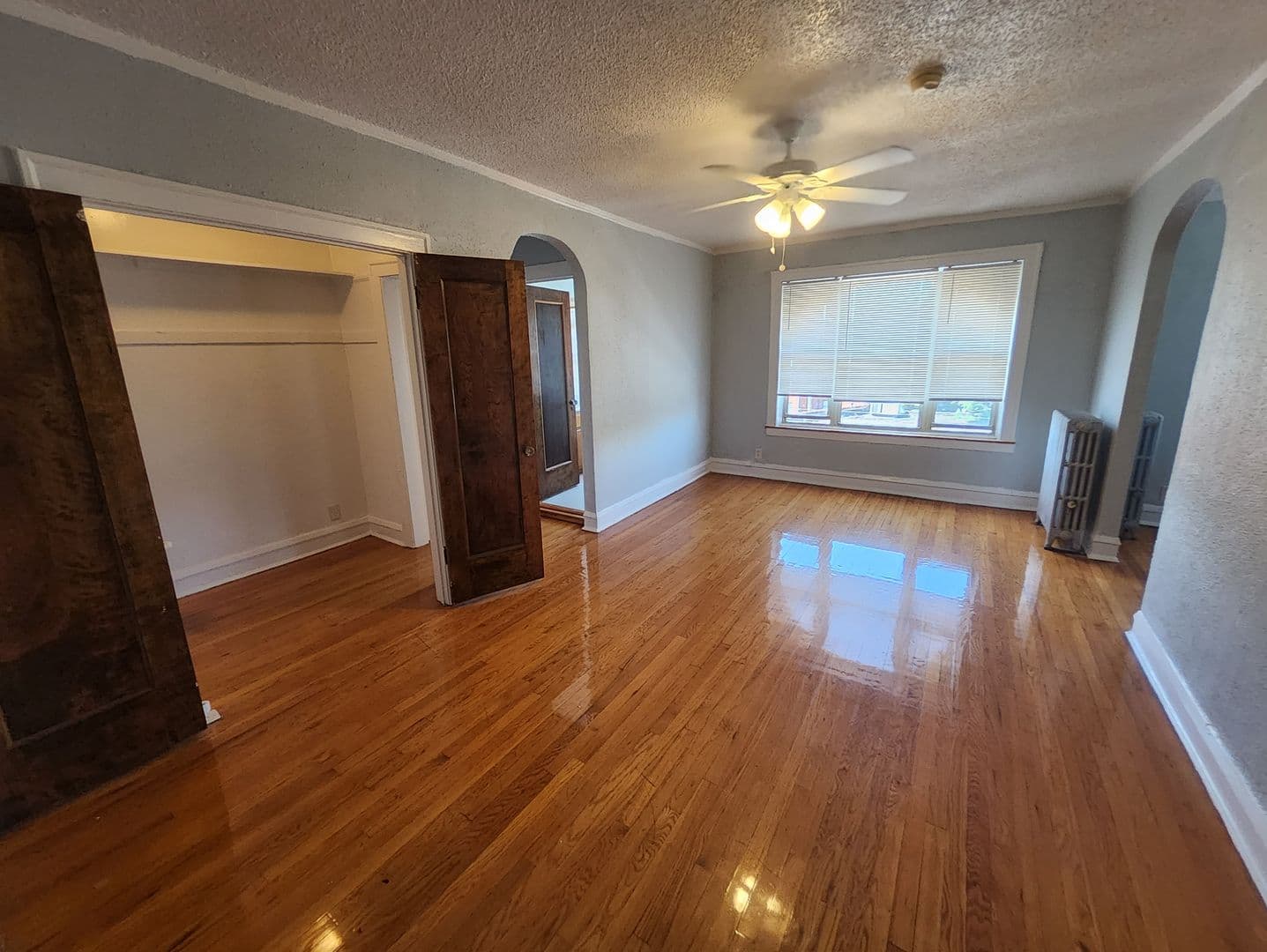 Chicago Apartment: 2445 E 72nd St.