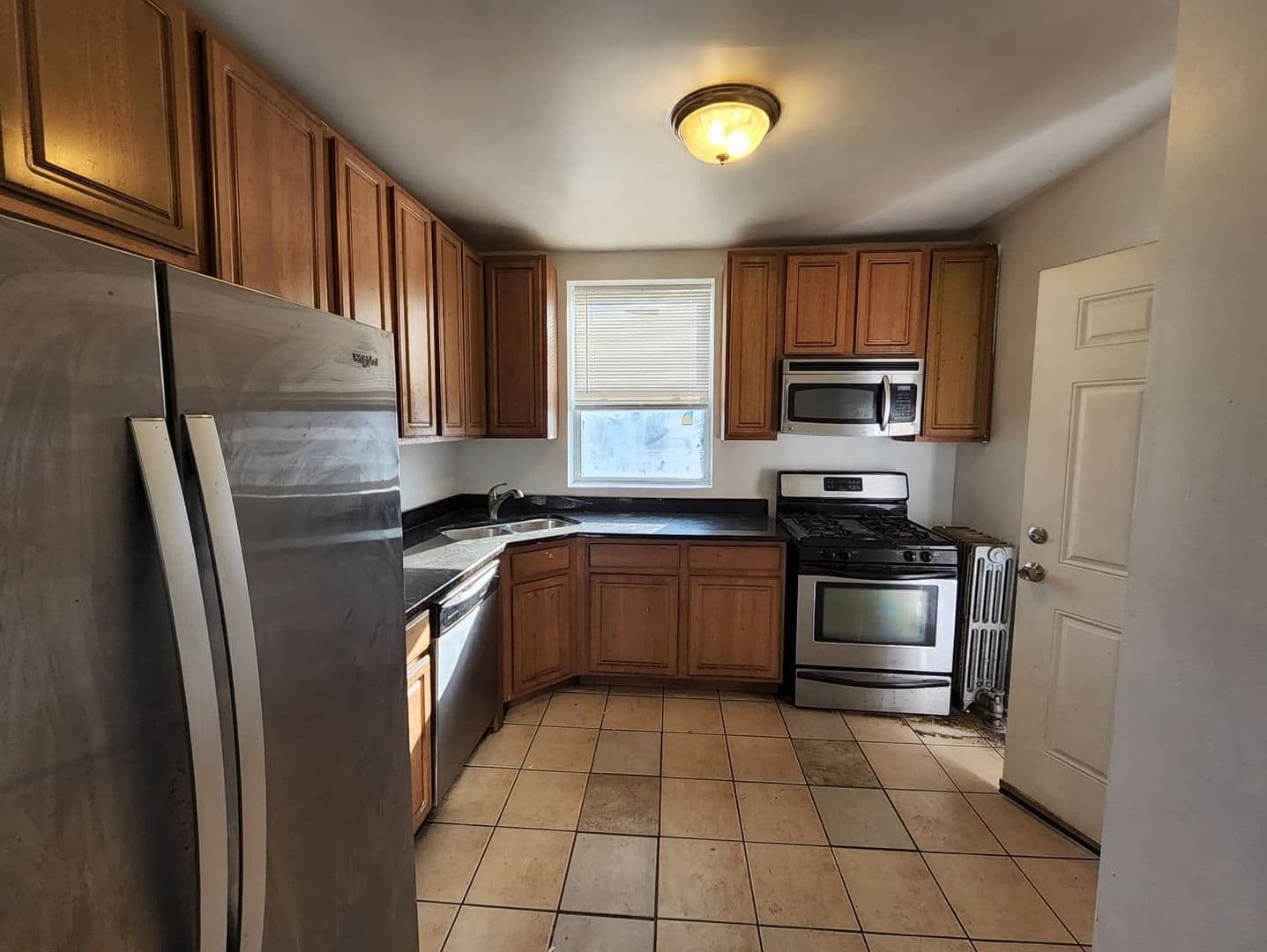 Chicago Apartment: 6625-29 S Drexel Ave.