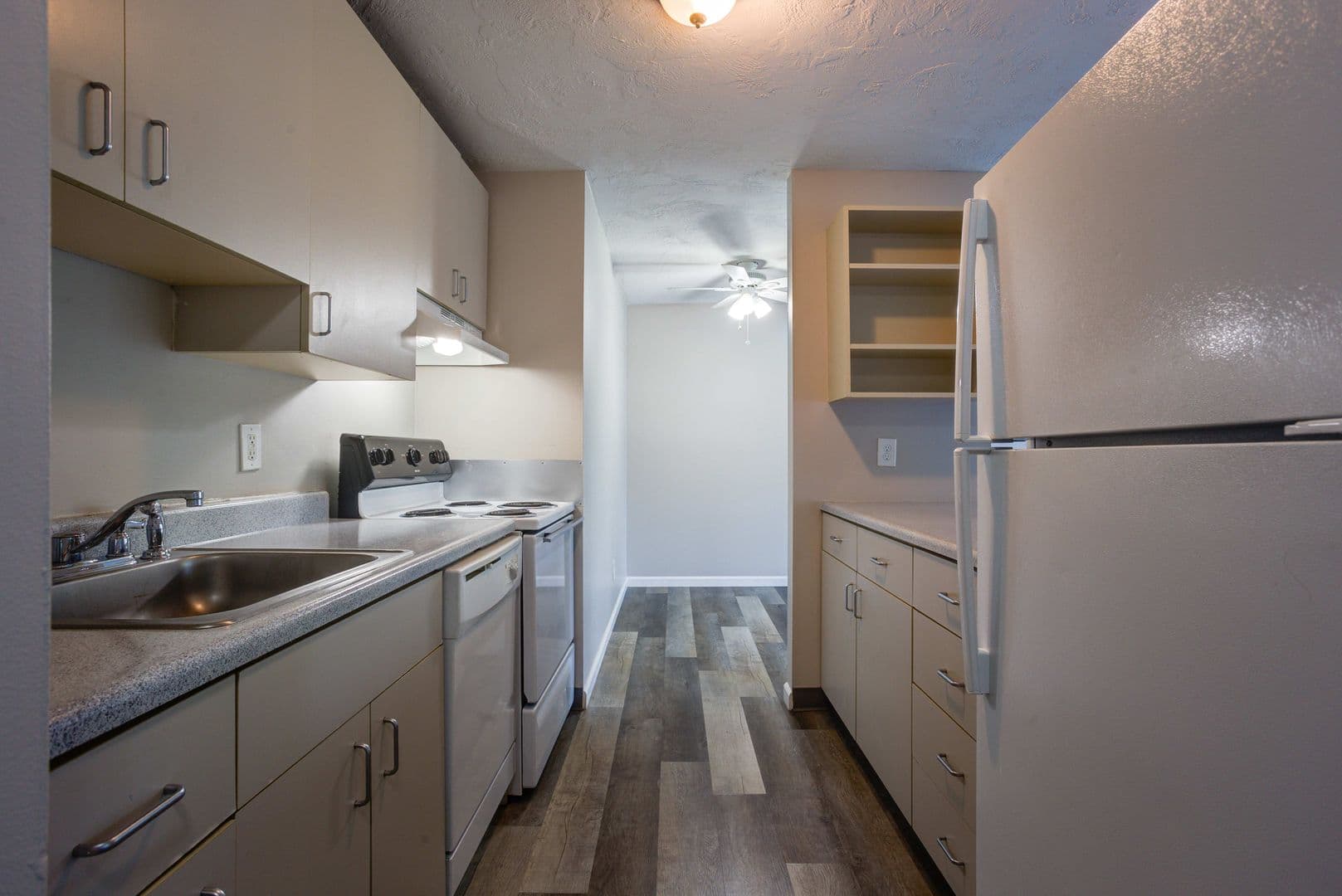 Portland Apartment: 10231 NE Tillamook St.