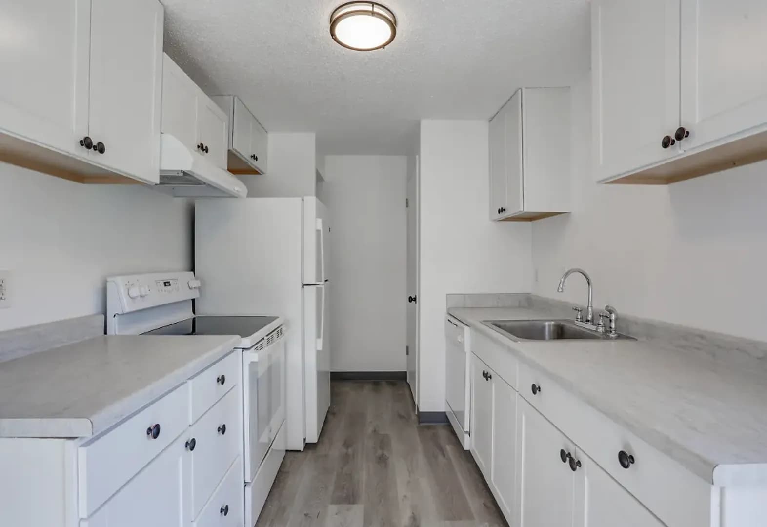 Portland Apartment: 10225 to 10257 NE Fremont Street