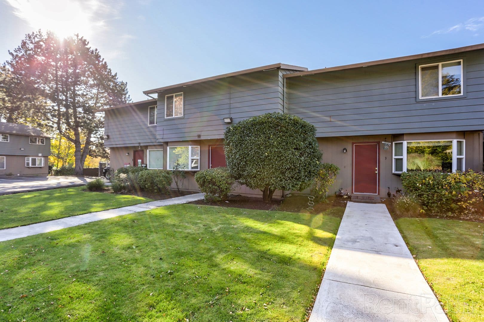 Gresham Apartment: 3050 NE 23rd St.