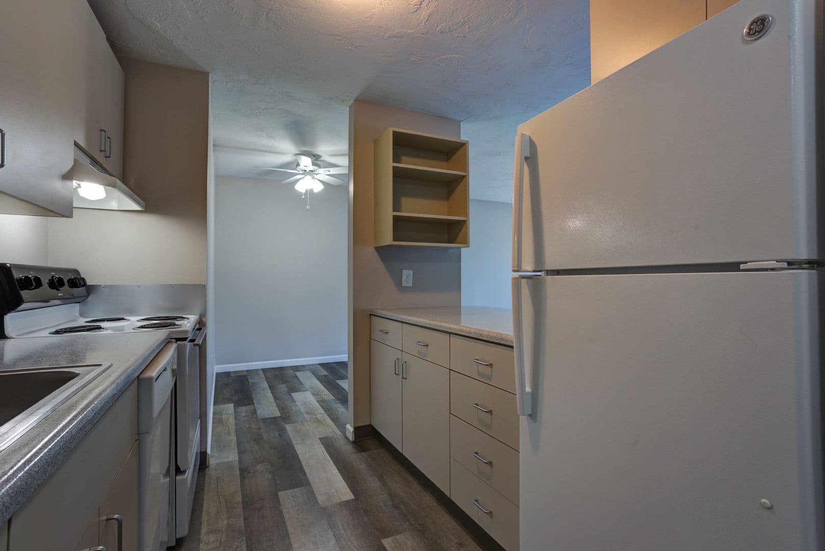 Portland Apartment: 10231 NE Tillamook St.