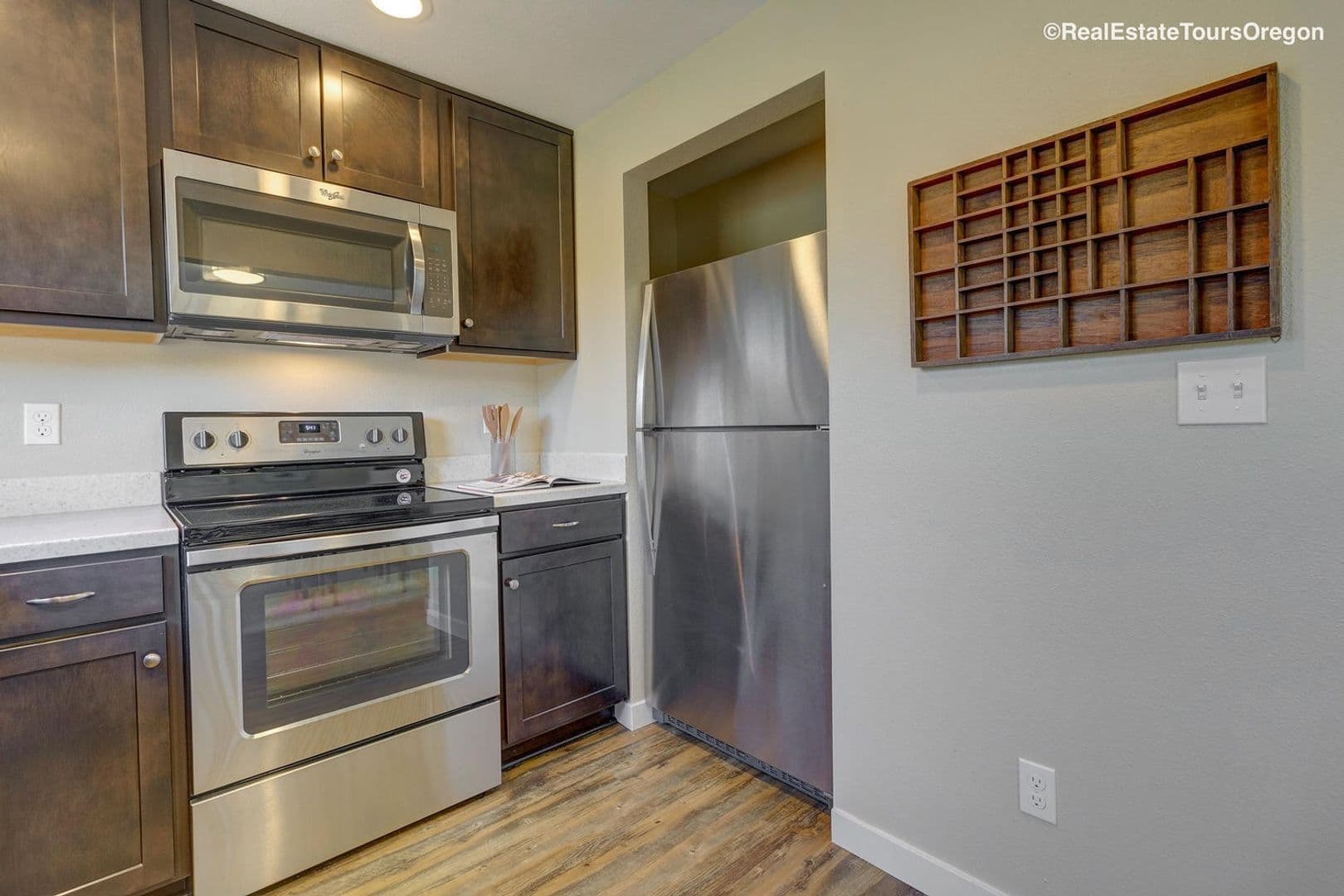 McMinnville Apartment: 711 SE Ford Street