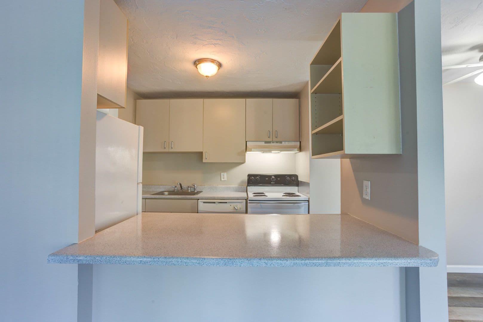 Portland Apartment: 10231 NE Tillamook St.