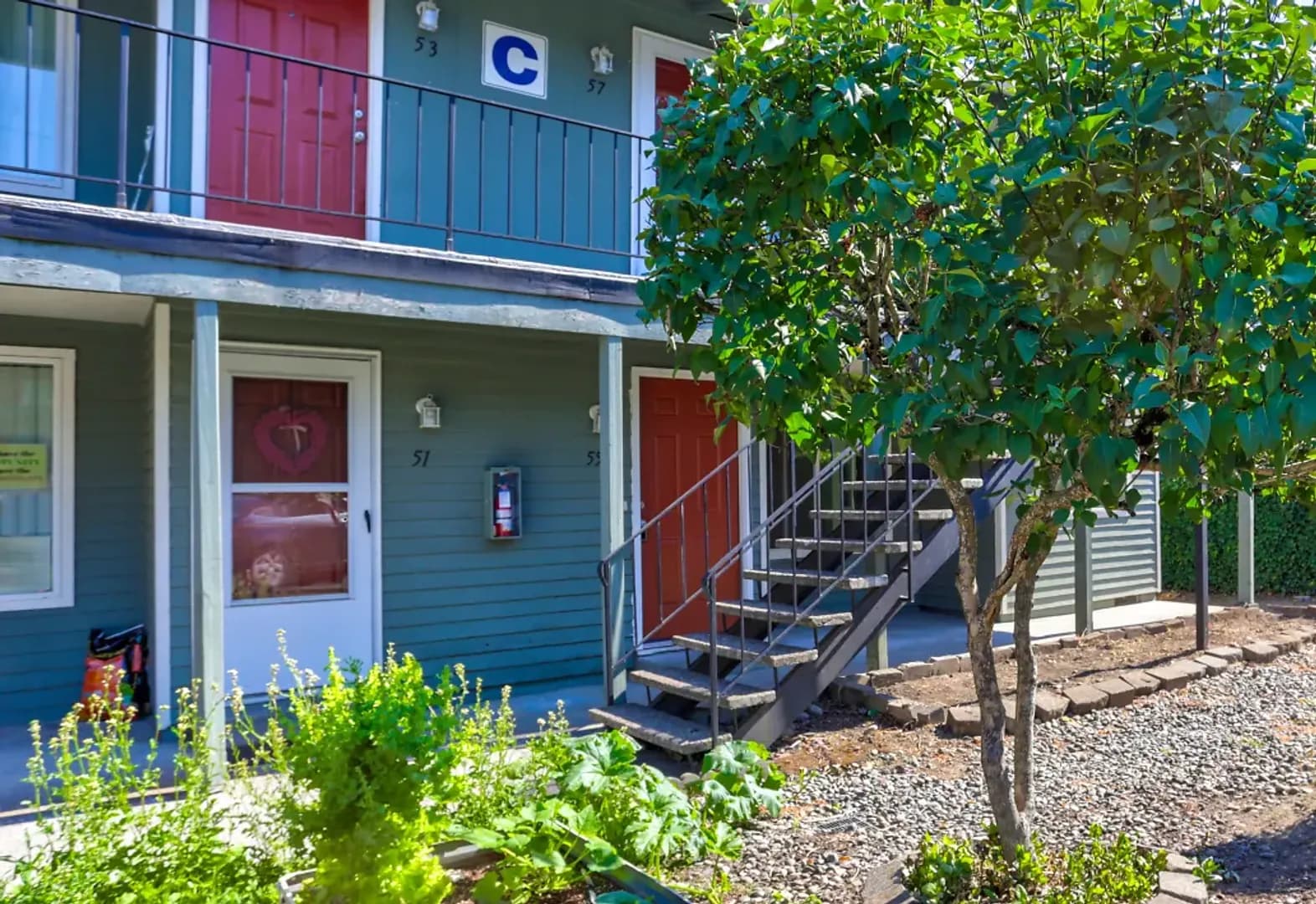 Portland Apartment: 10225 to 10257 NE Fremont Street