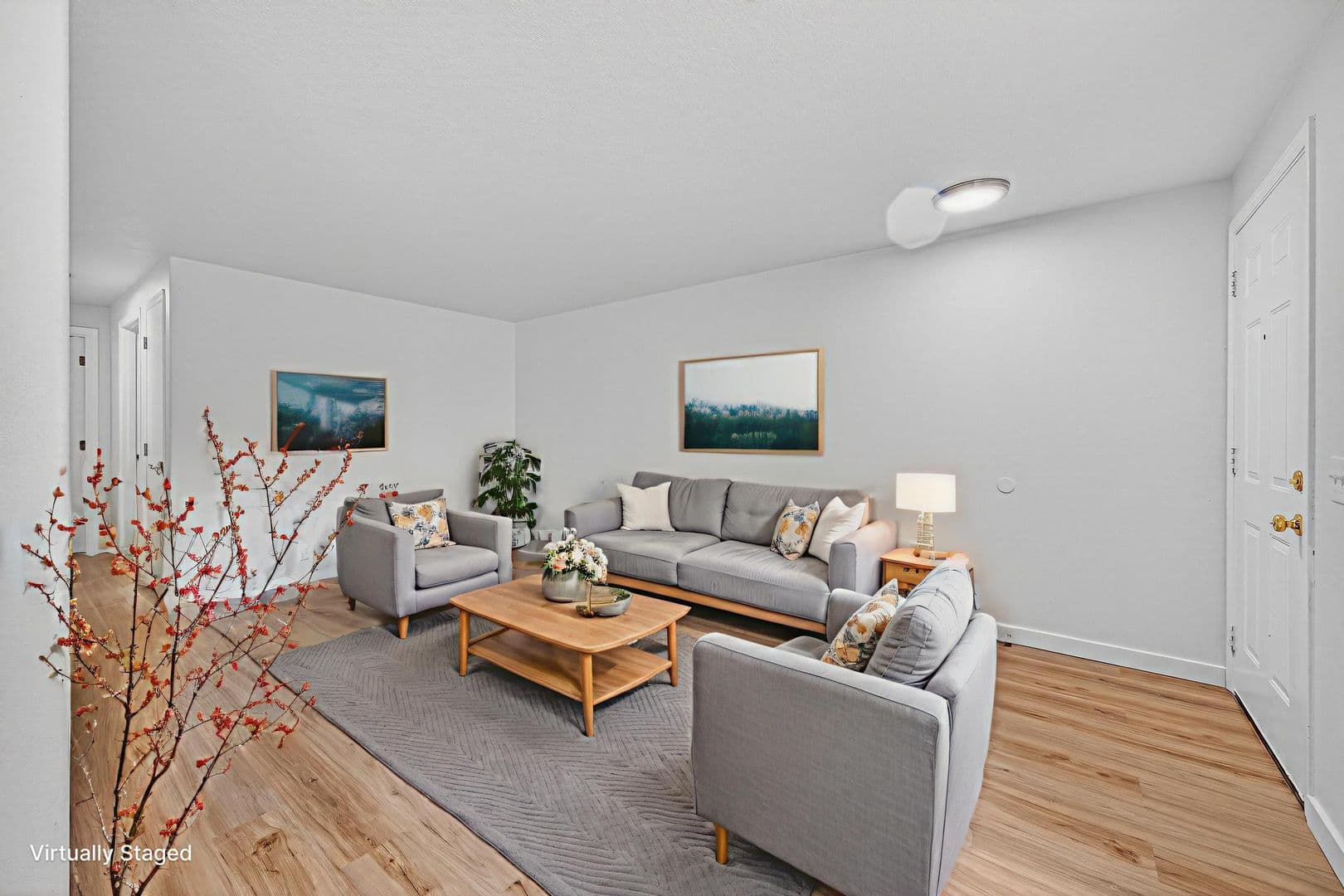 Cornelius Apartment: 1100 N Davis Street