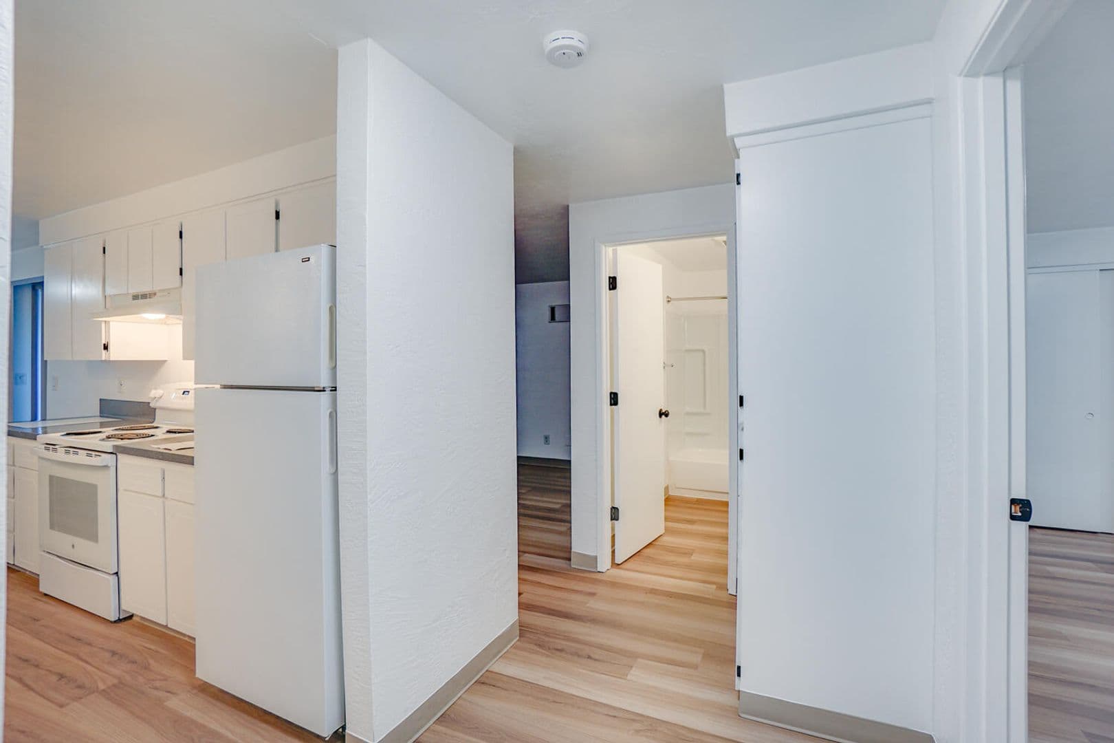 Corvallis Apartment: 958 NW Sycamore Ave